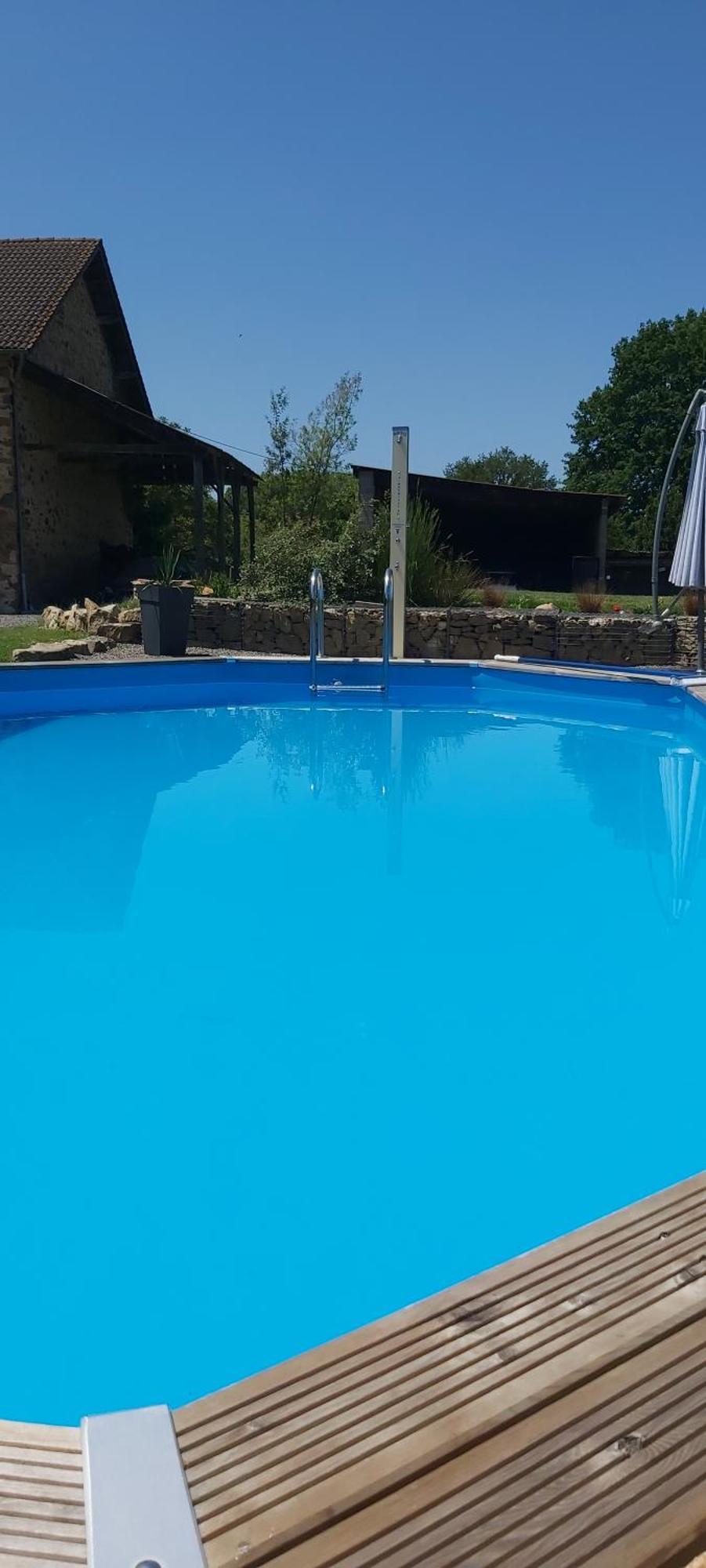 Beautiful 2 Bed Cottage With Swimming Pool Pagéas Oda fotoğraf