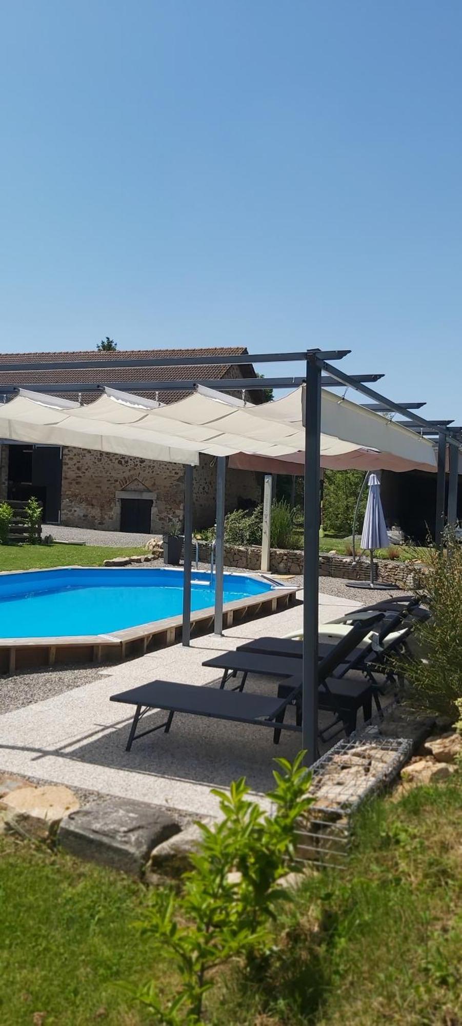 Beautiful 2 Bed Cottage With Swimming Pool Pagéas Oda fotoğraf