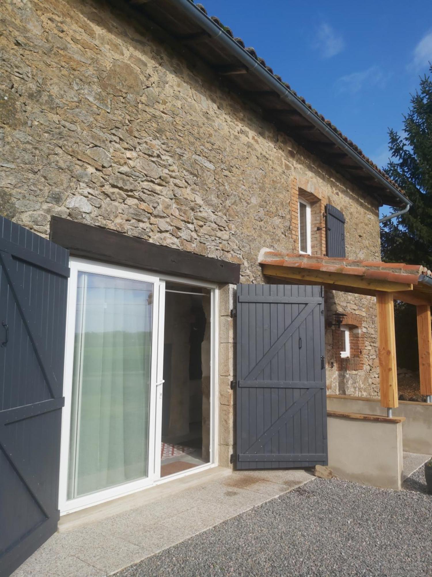 Beautiful 2 Bed Cottage With Swimming Pool Pagéas Oda fotoğraf